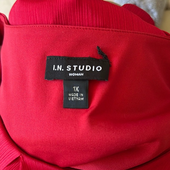 EUC I.N.Studio Top  Size 1X - Picture 6 of 6